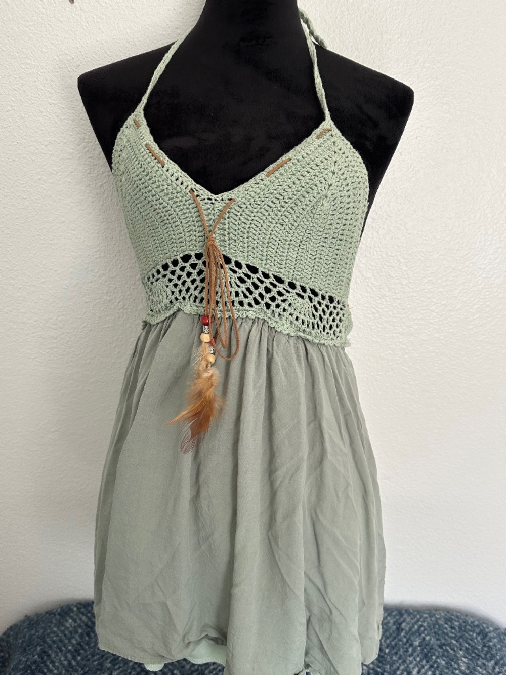 Crotchet Bubba Top with leather and feather Accents. NWOT
